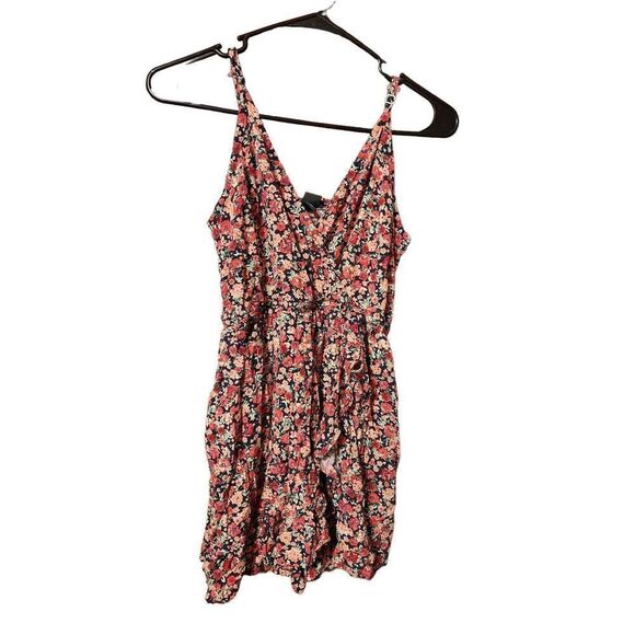 Wild fable juniors? Large dress red floral - Picture 1 of 9